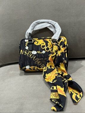 NWT Versace Jeans Collection Black & Yellow Baroque Quilted Satchel with Scarf